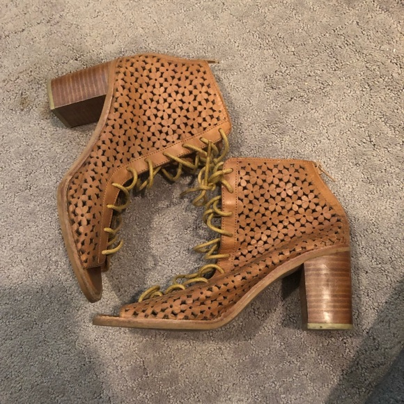 Jeffrey Cambell Cors - Picture 3 of 6